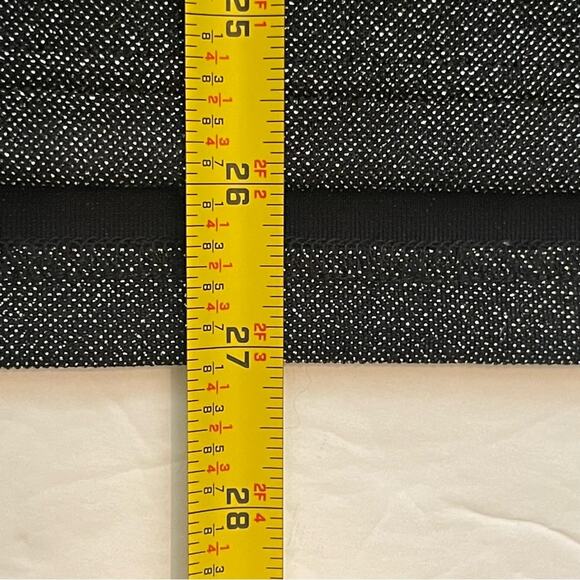 Oliver Metallic Silver Black Faux Fur Party Event Date Night Top NWOT Size L - Picture 11 of 11